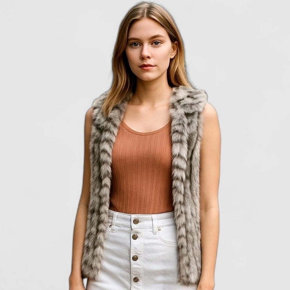 Daytrip Faux Fur Vest Gray Black White XS